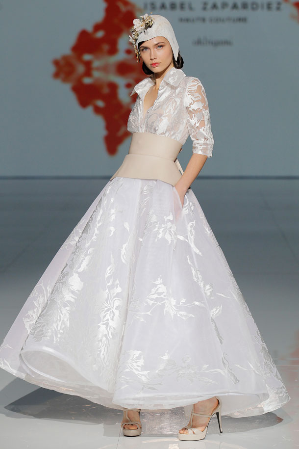 ilovebrides.pt Isabel Zapardiez 2018 Barcelona Bridal Fashion Week 2017
